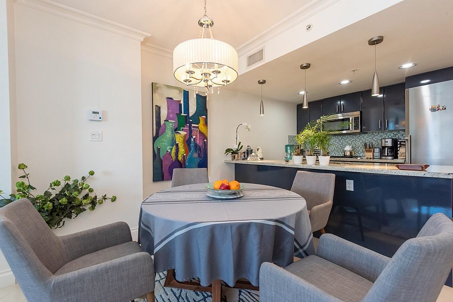 1003 133 E Esplanade North Vancouver, BC - 11