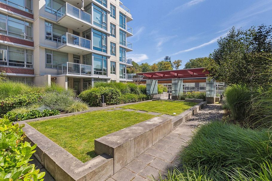 511 2268 W Broadway Vancouver, BC - 15