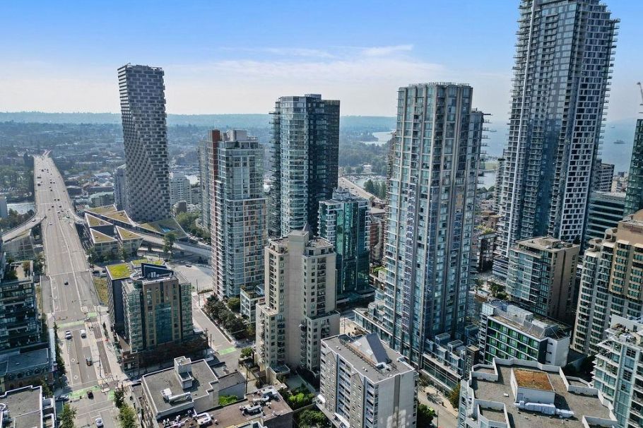 2904 1283 Howe Street Vancouver, BC - 31