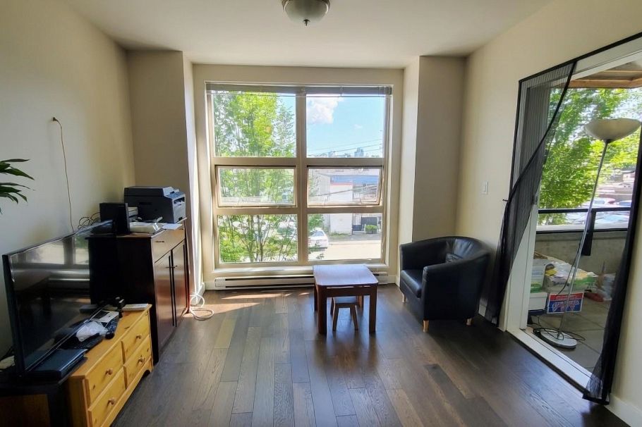 209 1182 W 16th Street North Vancouver, BC - 2