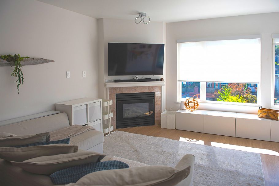 216 3250 W Broadway Vancouver, BC - 11