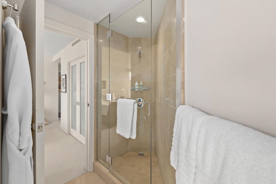 3302 1111 Alberni Street Vancouver, BC - 18