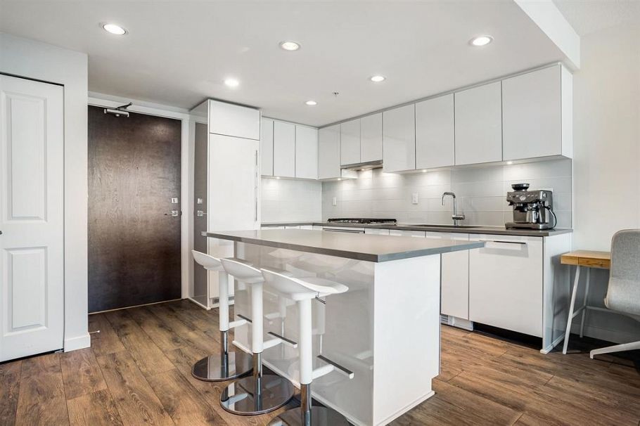 810 2388 Madison Avenue Burnaby, BC - 5