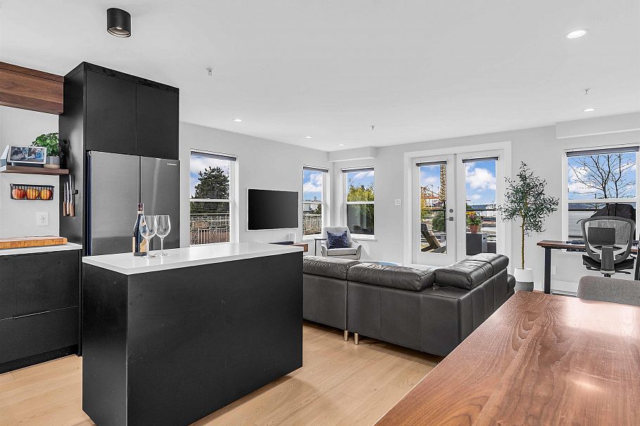 2168 Wall Street Vancouver, BC - 17