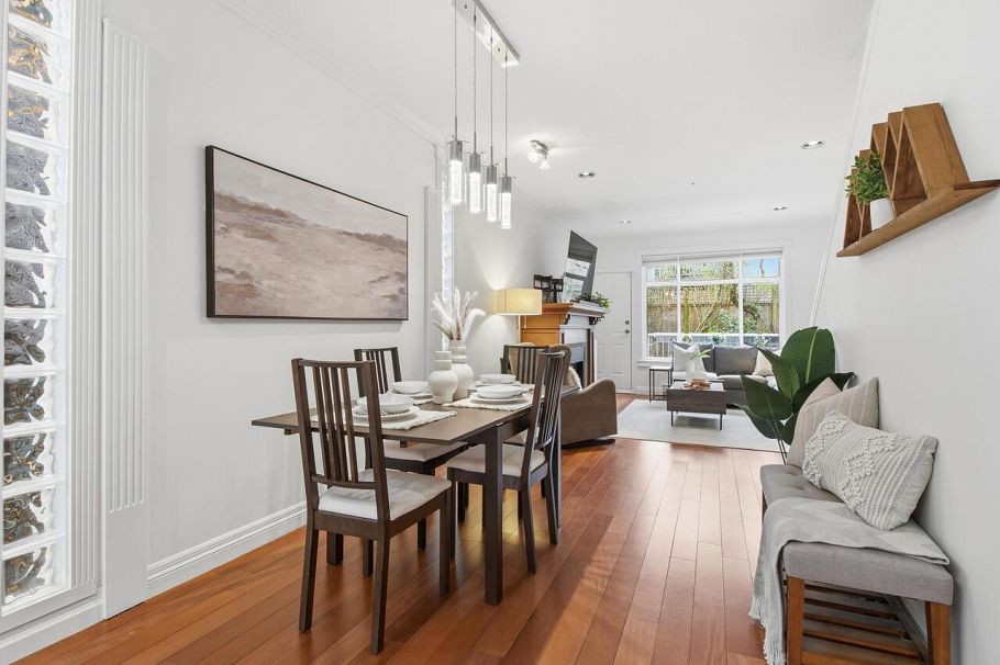 1530 Kitchener Street Vancouver, BC - 10