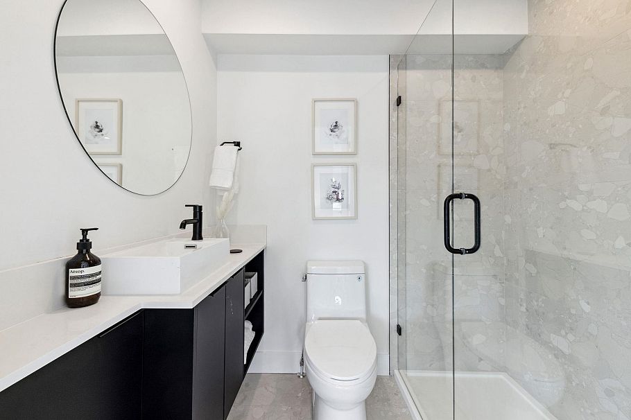 3383 Victoria Drive Vancouver, BC - 24