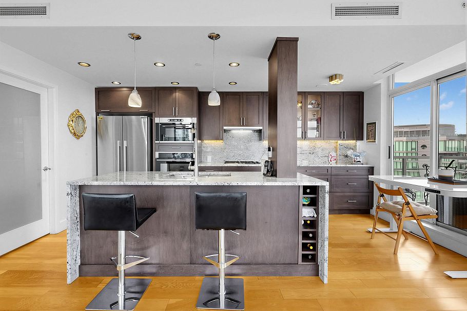 2006 1483 Homer Street Vancouver, BC - 12