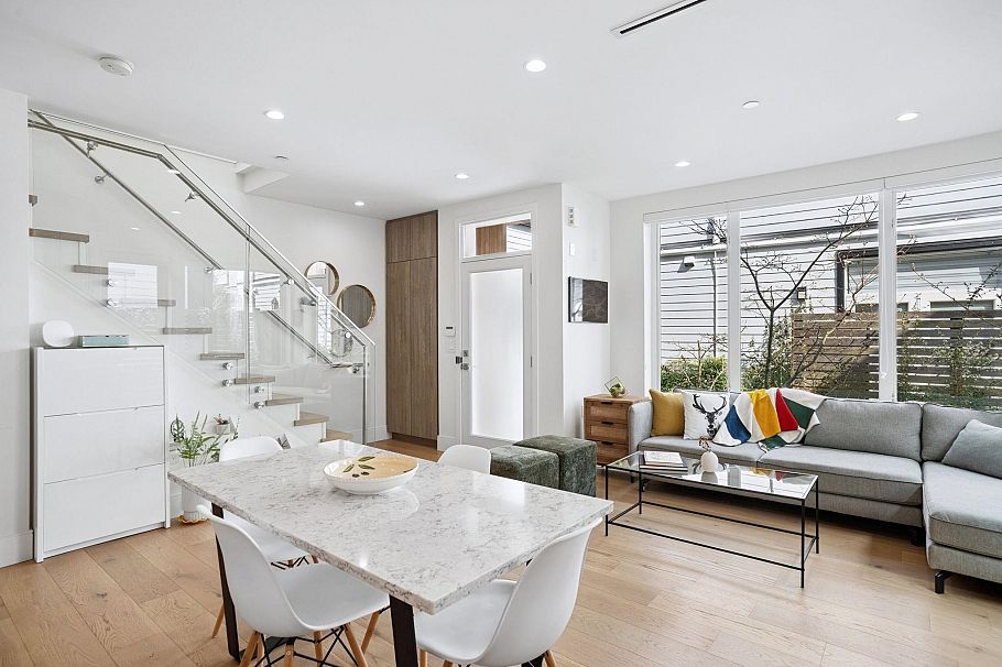 4419 Welwyn Street Vancouver, BC - 7