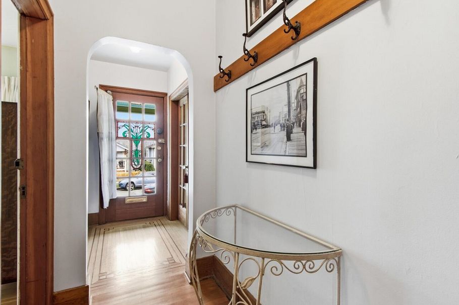 2076 Turner Street Vancouver, BC - 3