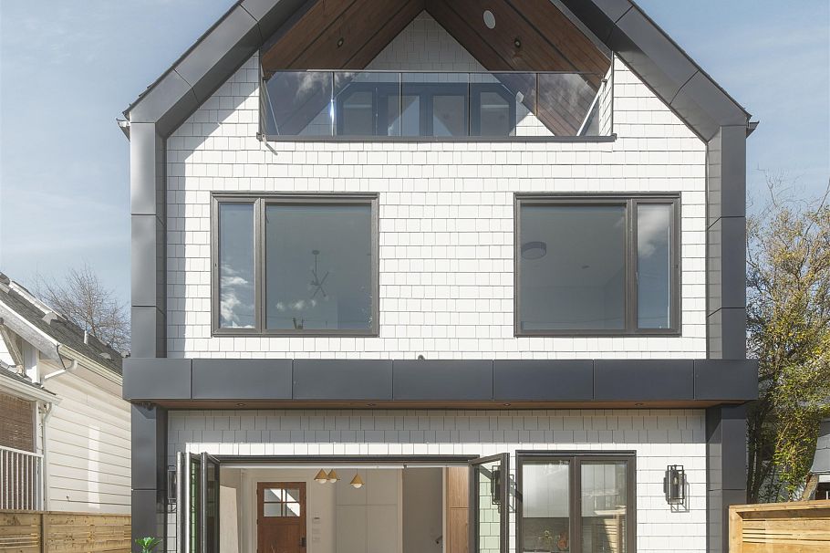 2 2684 Oxford Street Vancouver, BC - 15