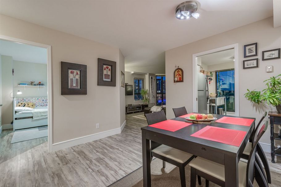 2001 888 Hamilton Street Vancouver, BC - 8