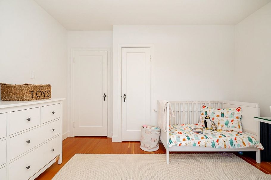 134 W 40th Avenue Vancouver, BC - 14