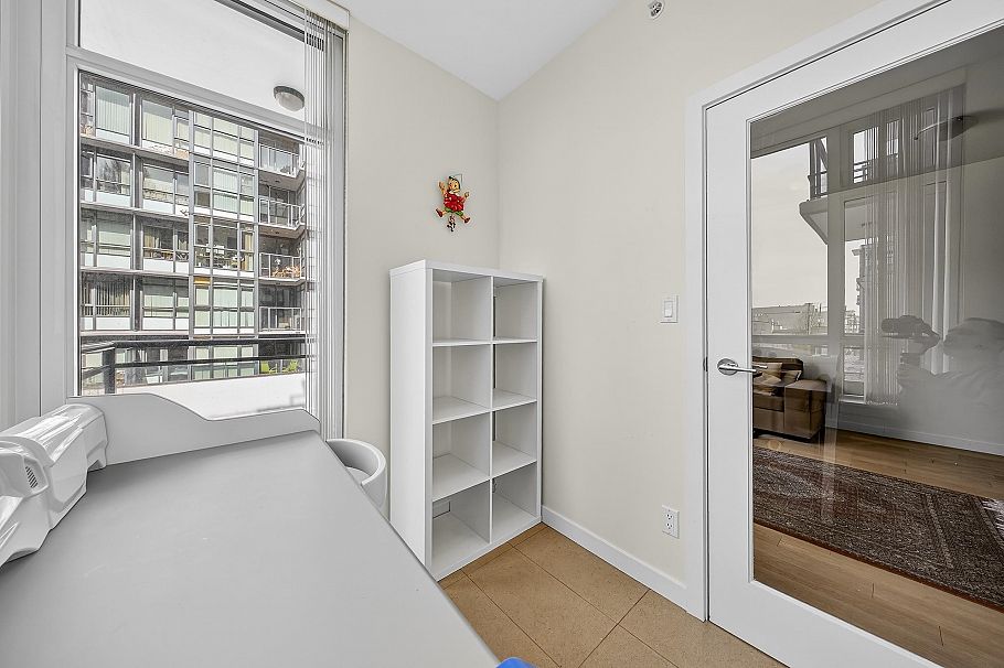 301 2565 Maple Street Vancouver, BC - 22
