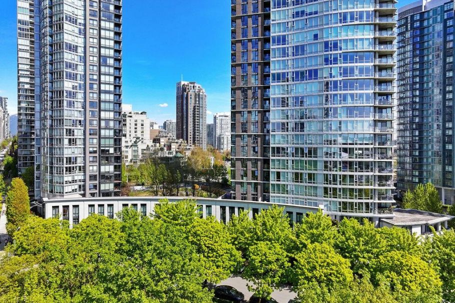 471 Beach Crescent Vancouver, BC - 37