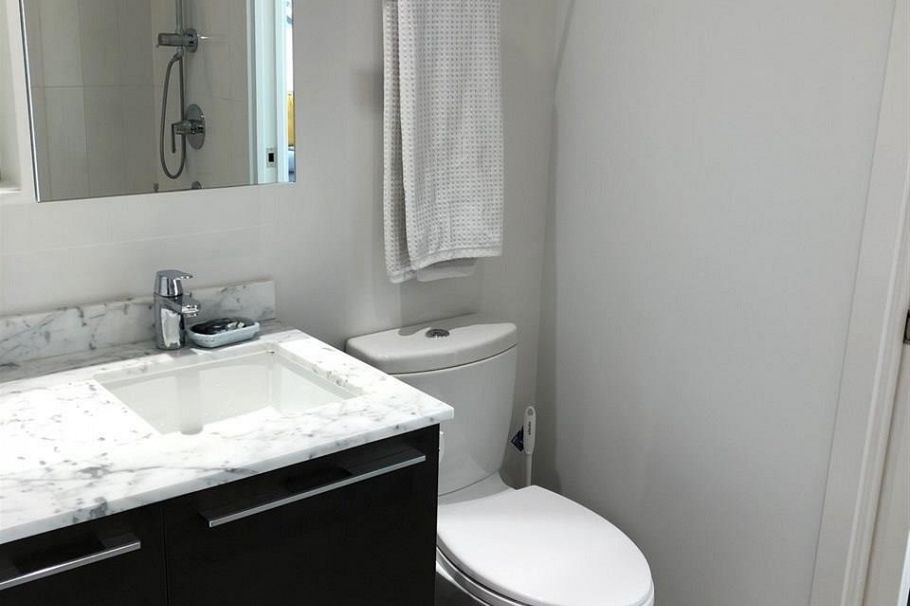 3104 8131 Nunavut Lane Vancouver, BC - 5