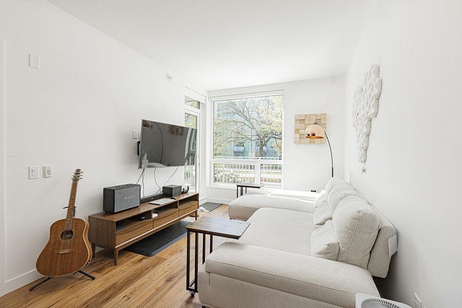 108 5058 Cambie Street Vancouver, BC - 5