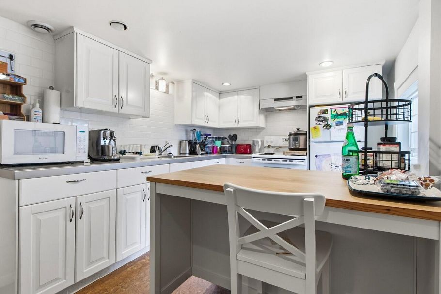 2076 Turner Street Vancouver, BC - 19