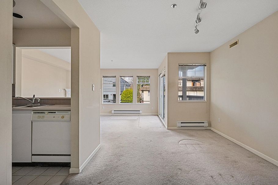 304 1989 W 1st Avenue Vancouver, BC - 10