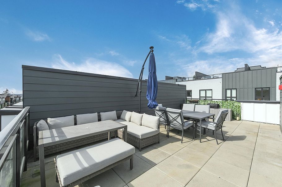 356 555 E 2nd Street North Vancouver, BC - 10