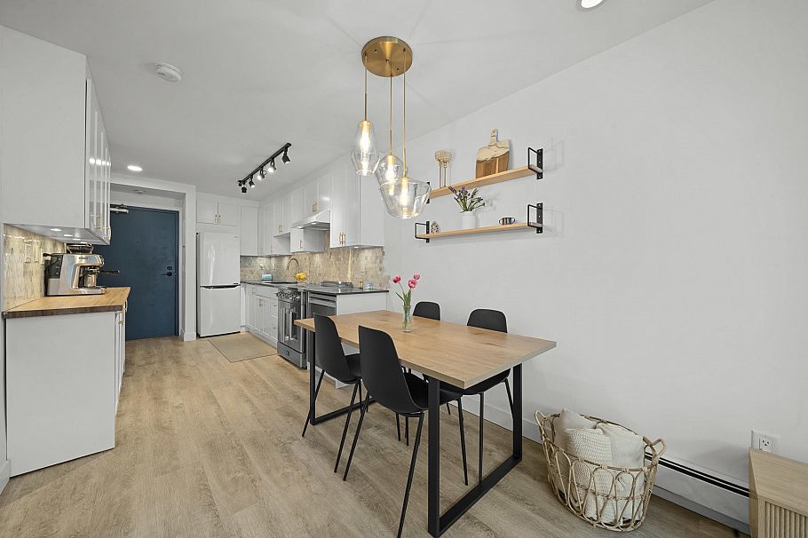 109 2125 York Avenue Vancouver, BC - 7