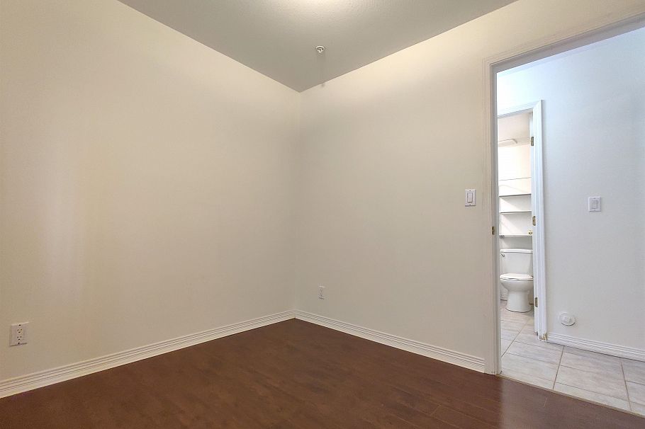 3461 William Street Vancouver, BC - 30