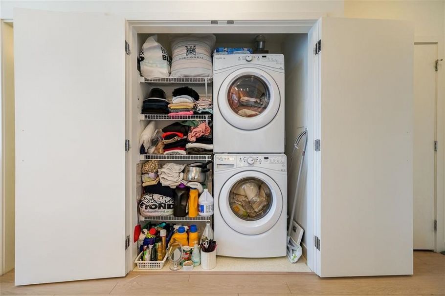 211 1621 Hamilton Avenue North Vancouver, BC - 17