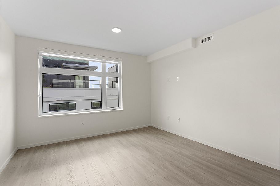 306 3264 Vanness Avenue Vancouver, BC - 11