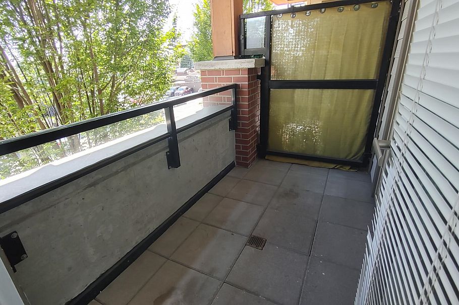 209 1182 W 16th Street North Vancouver, BC - 8