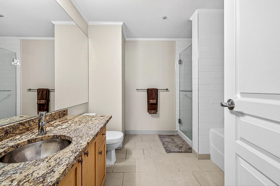 108 1880 E Kent Avenue South Avenue Vancouver, BC - 27