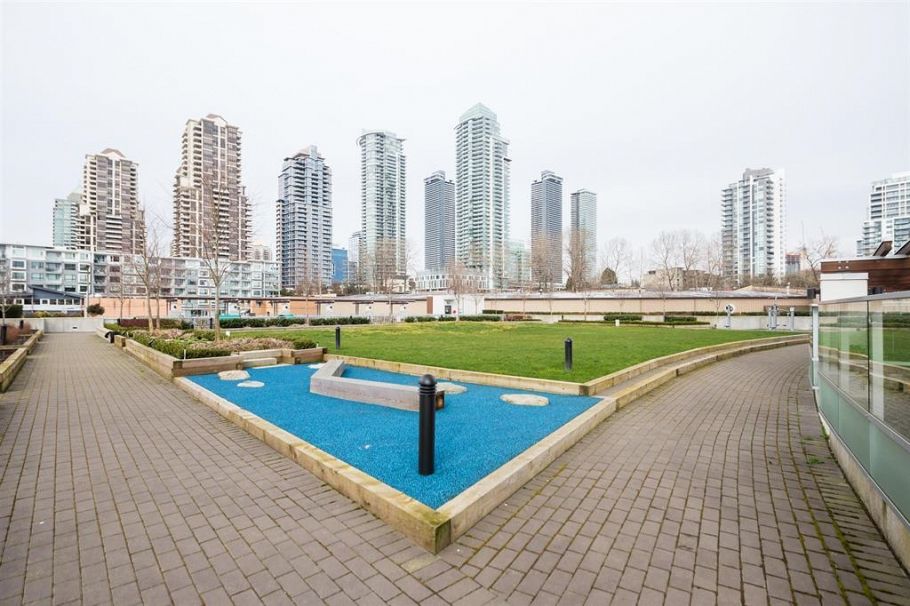 810 2388 Madison Avenue Burnaby, BC - 18