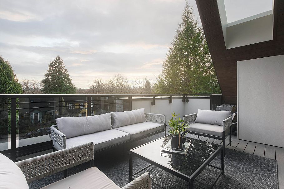 1 2637 W 12th Avenue Vancouver, BC - 29