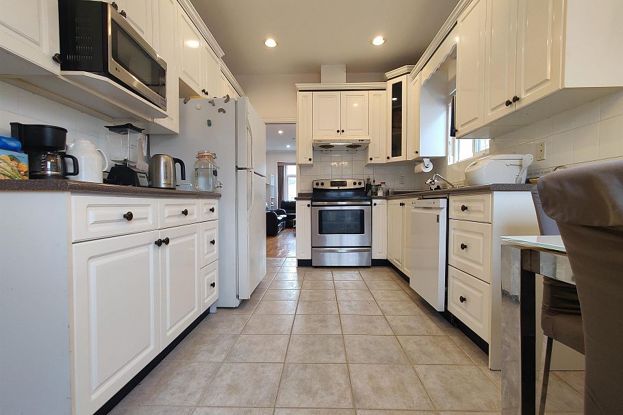 3461 William Street Vancouver, BC - 9