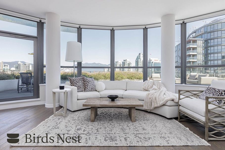 1102 1678 PULLMAN PORTER STREET, Vancouver BC V6A 0H4 Vancouver, BC - 1