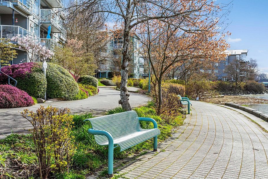 306 1820 E Kent Avenue South Vancouver, BC - 20