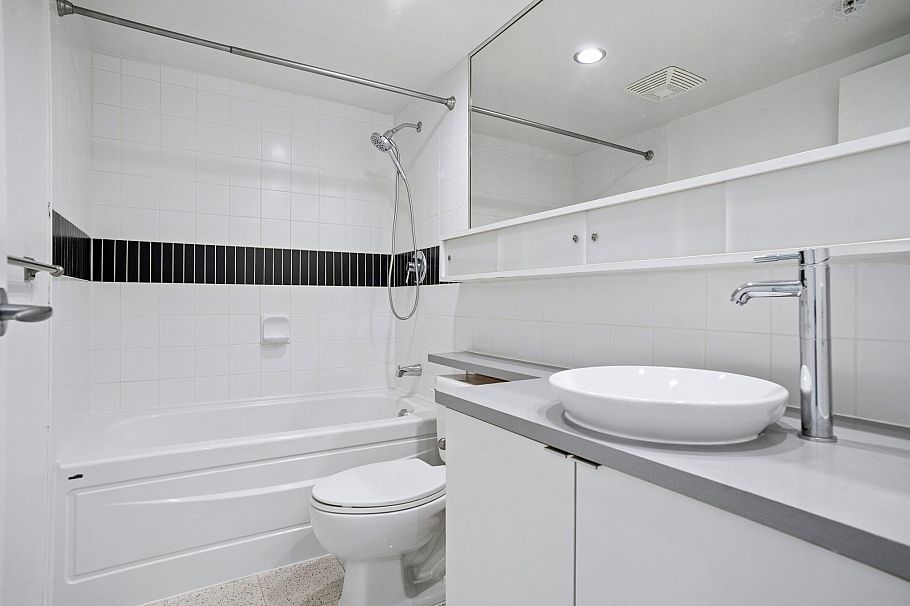 306 928 Beatty Street Vancouver, BC - 11