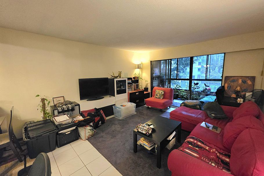 309 1435 Nelson Street Vancouver, BC - 3