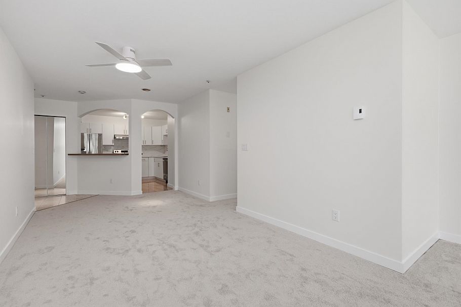 204 1550 Fell Avenue North Vancouver, BC - 11