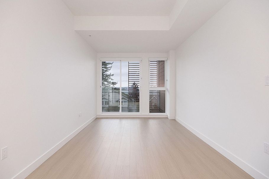 310 422 E 3rd Street North Vancouver, BC - 9