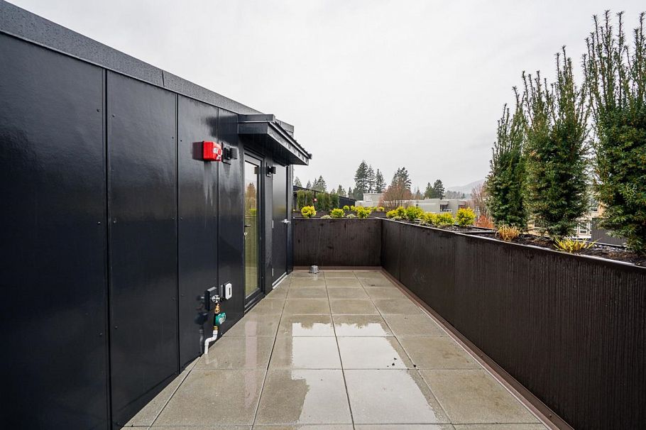 3161 Canfield Crescent North Vancouver, BC - 30