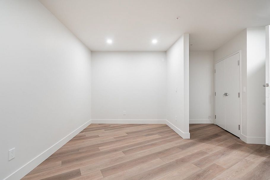 3161 Canfield Crescent North Vancouver, BC - 27