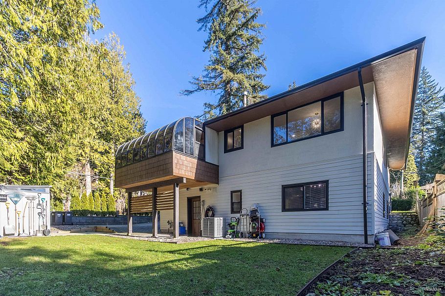 4491 Primrose Lane North Vancouver, BC - 38