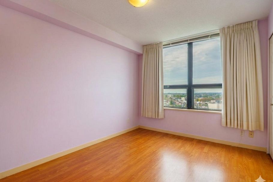 2409 3663 Crowley Drive Vancouver, BC - 10