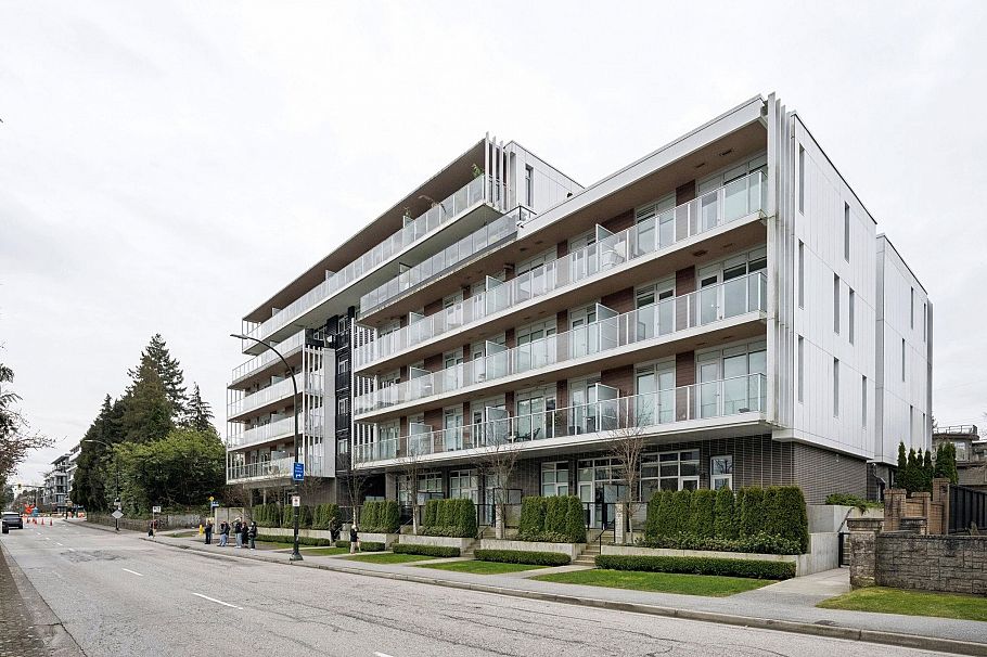 410 528 W King Edward Avenue Vancouver, BC - 1