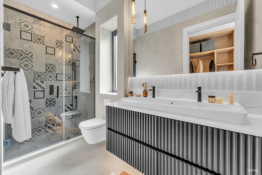 1181 W 33rd Avenue Vancouver, BC - 21