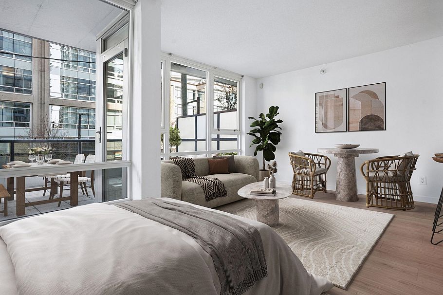 306 928 Beatty Street Vancouver, BC - 2