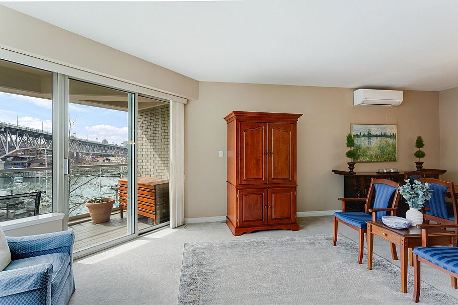 504 1600 Hornby Street Vancouver, BC - 5