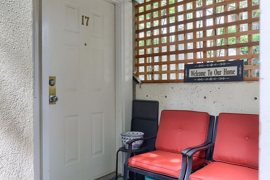 17 2885 E Kent Avenue North Vancouver, BC - 19