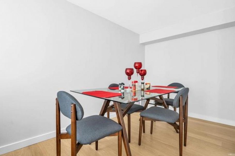 201 550 Pacific Street Vancouver, BC - 8