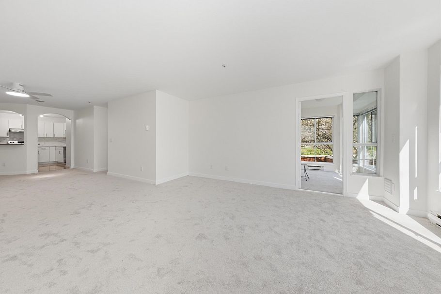 204 1550 Fell Avenue North Vancouver, BC - 12