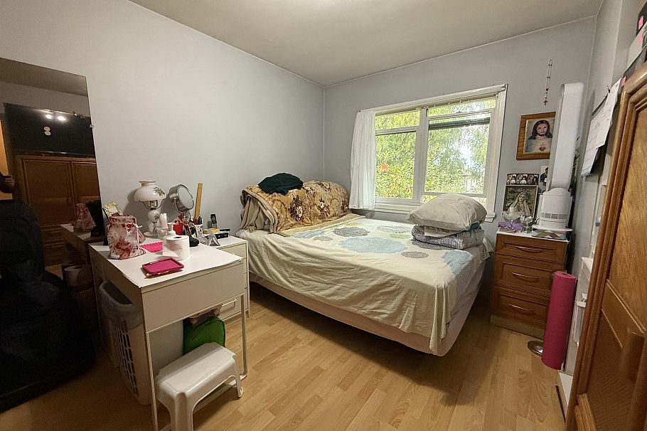 5828 Kerr Street Vancouver, BC - 11